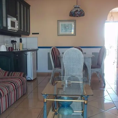 Apartamento Puerto Del Carmen Sleeps 3 Pool Wifi *
